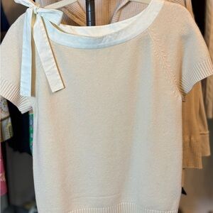 Vintage Marc Jacobs Cream Sweater with Bow Accent
